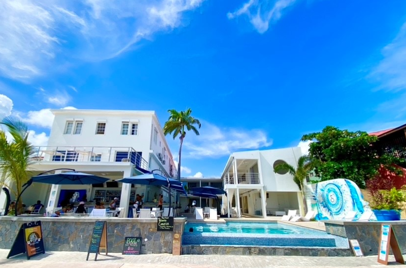 Seaview Beach Hotel from the front, pool and bar