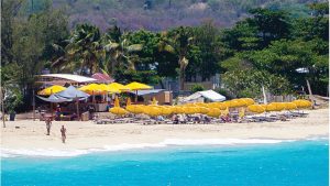 Yellow beach beds at Karakter Beach Bar and Restaurant on the Simpson Bay Beach 