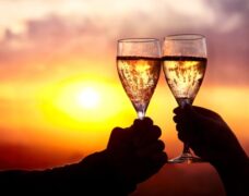 Prosecco toast at the Tango Bubbly Sunset Sail, Aqua Mania Adventures, St Maarten, Sailing