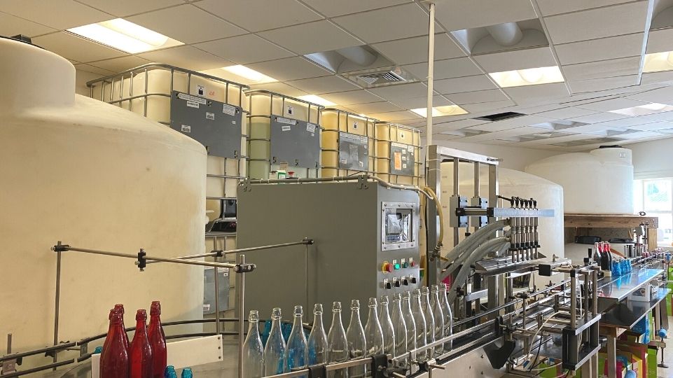 Distillery Tour Topper's Rhum St. Maarten / St. Martin