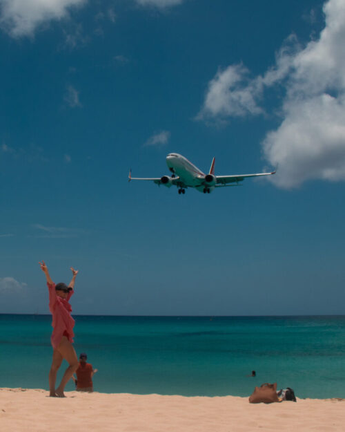 plane landing maho beach