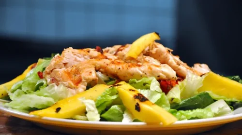 A salmon salade in Simpson Bay by restaurant Toppers