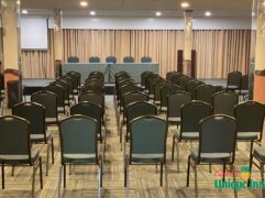 Conference room at Carl's Unique Inn