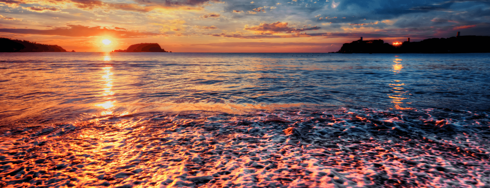 Gorgeous view of a St Martin 2024 beach with sunset