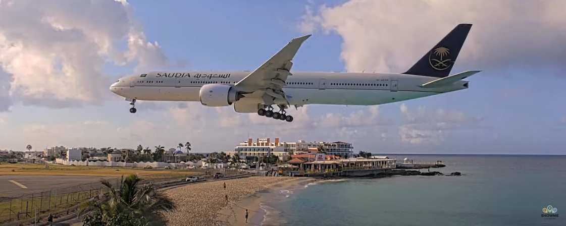 Princess Juliana Airport sxm, showmecaribbean, maho beach