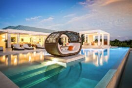 Pool view at sunset of St. Maarten villa Avanti