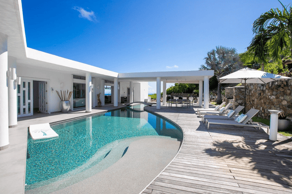 Villa pool with cover and bridge