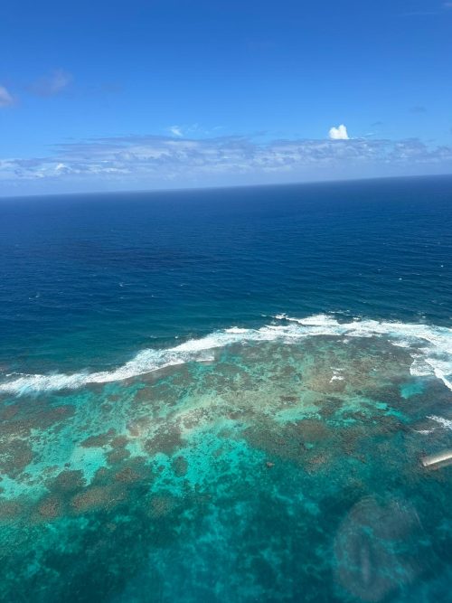 Sea slowy getting deeper, showing shallow and very deep water