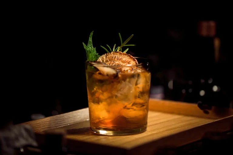 Cocktail served at Catch 21 Restaurant in Port de Plaisance Resort
