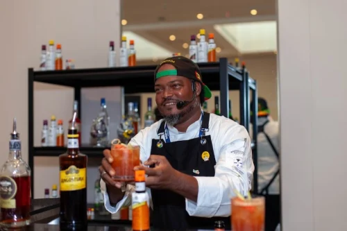 Taste team bartender making cocktails